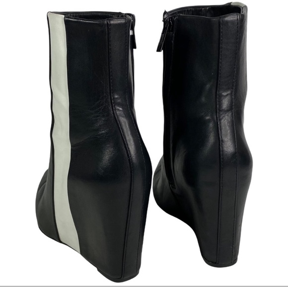 White striped black Calvin Klein wedges - Picture 2 of 4